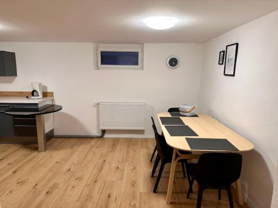Especially Souterrain Apartment 海尔布隆 外观 照片